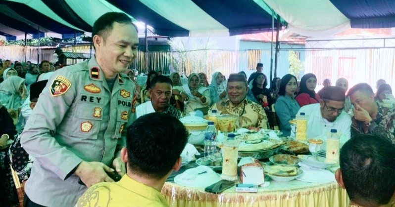 Foto:Kapolsek Nuangan IPDA Reynold Ch. Wowor, S.Sos dan Wakil Bupati Boltim, Ketua DPRD Boltim, dan para sangadi Nuangan Bersatu dan tokoh agama Se-Kecamatan Nuangan